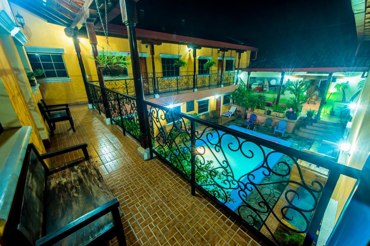 Fullmoon Hotel Granada Exterior photo