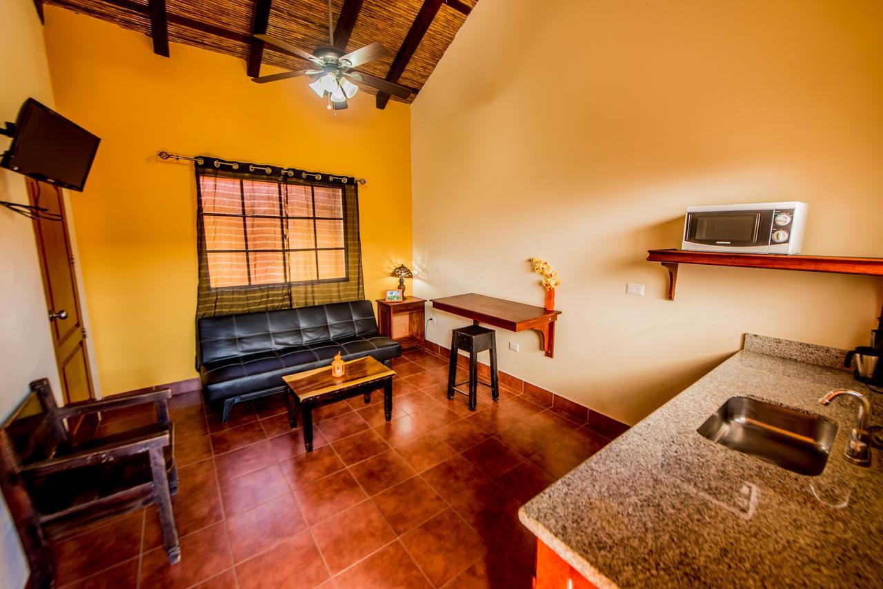Fullmoon Hotel Granada Room photo