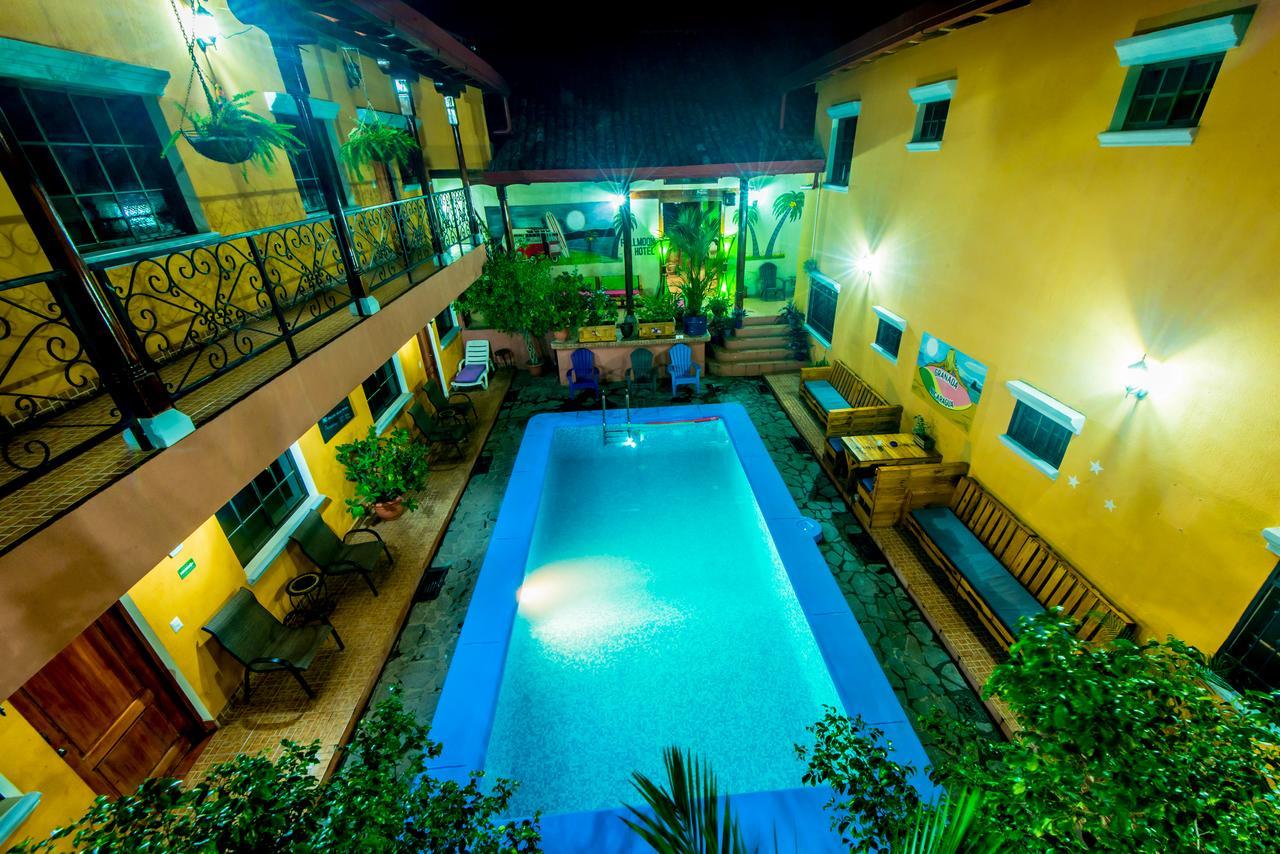 Fullmoon Hotel Granada Exterior photo