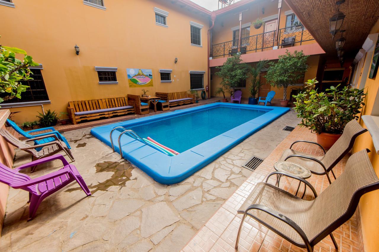 Fullmoon Hotel Granada Exterior photo
